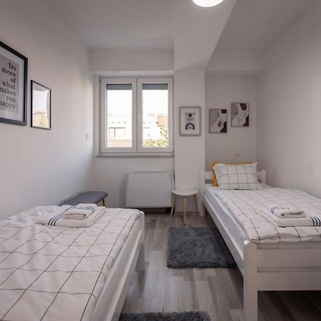 T20 Apartments Скоп'є Екстер'єр фото