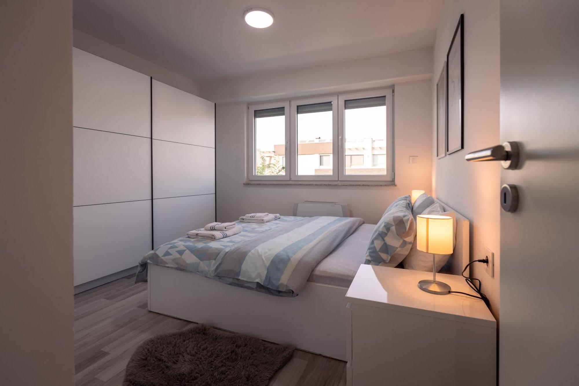 T20 Apartments Скоп'є Екстер'єр фото