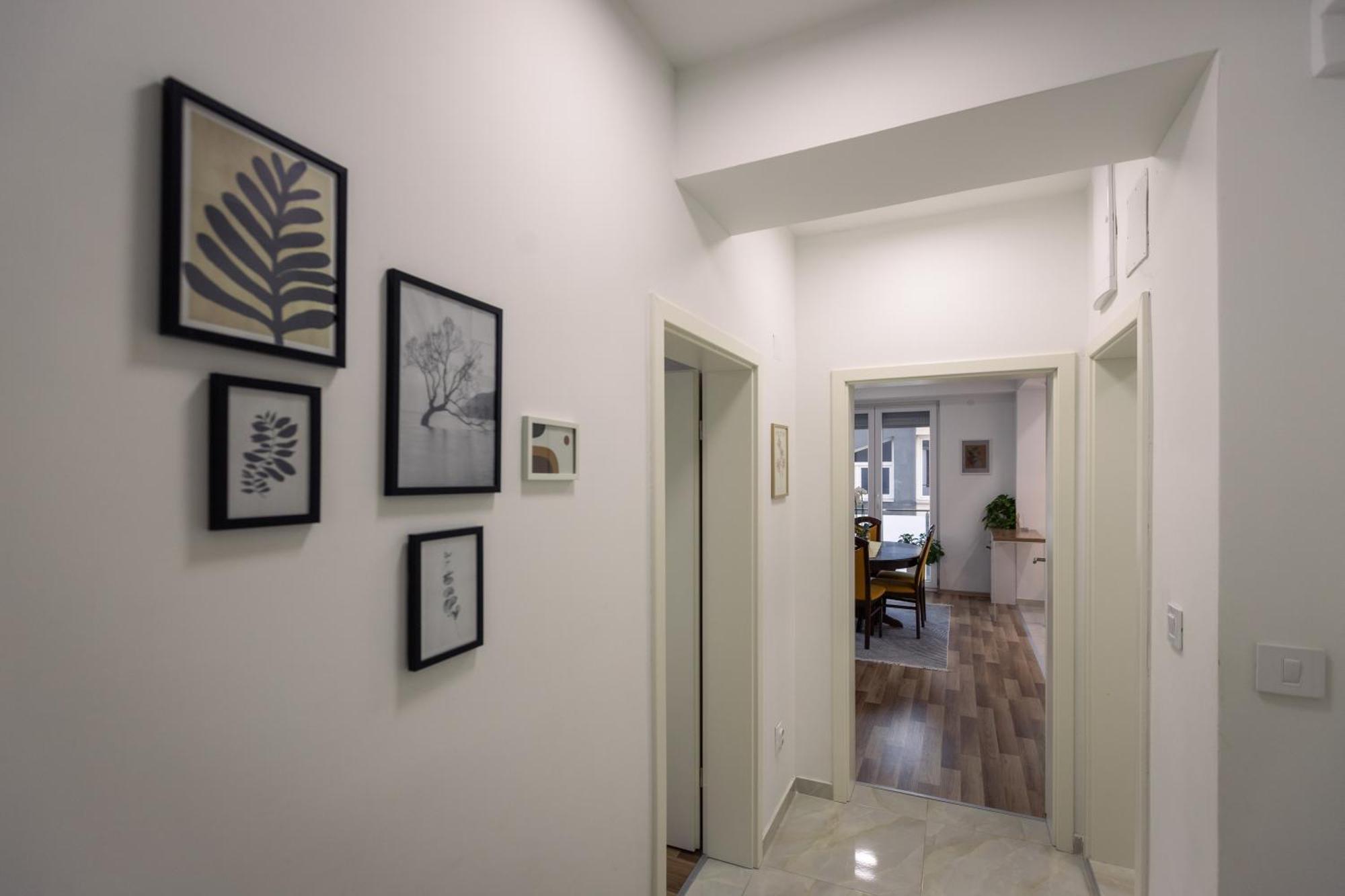 T20 Apartments Скоп'є Екстер'єр фото