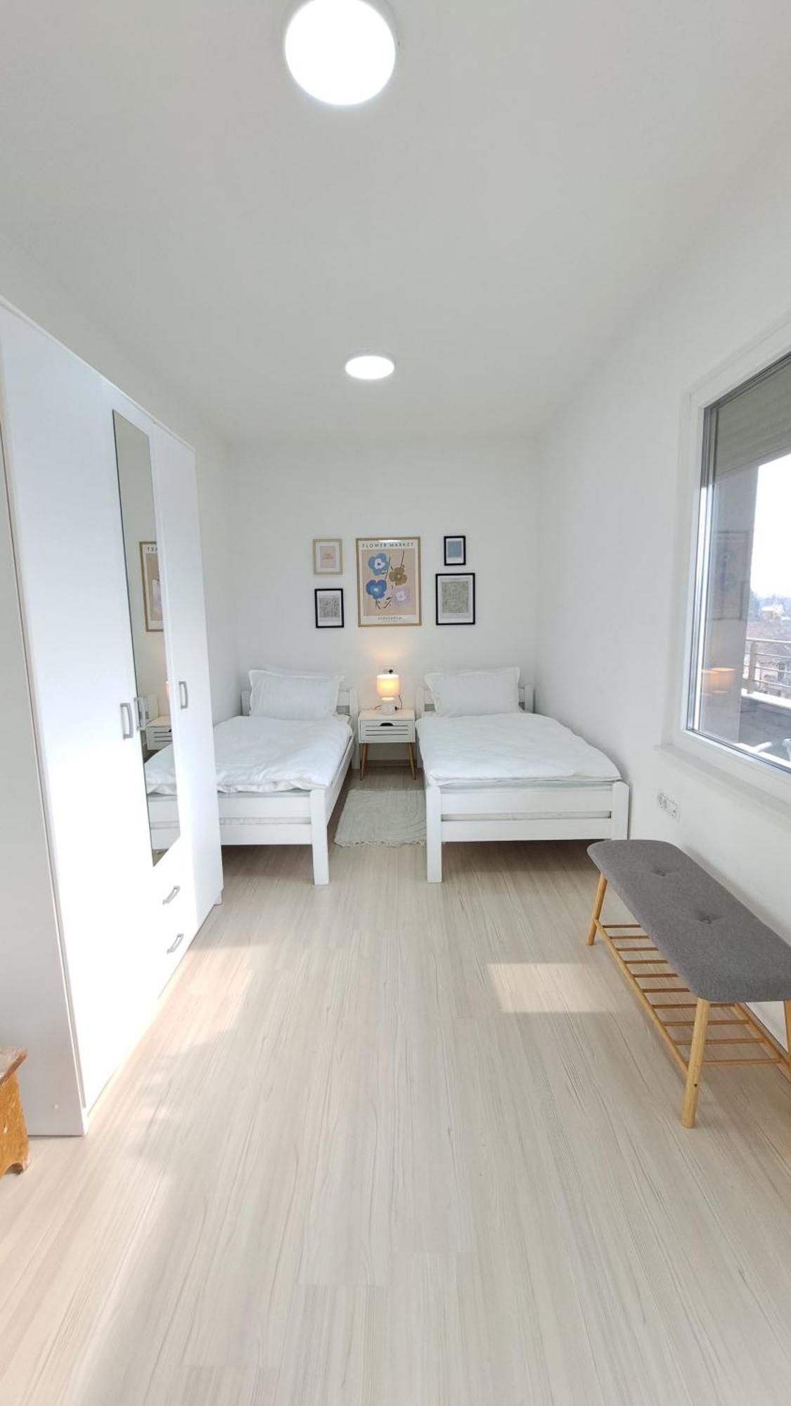 T20 Apartments Скоп'є Екстер'єр фото